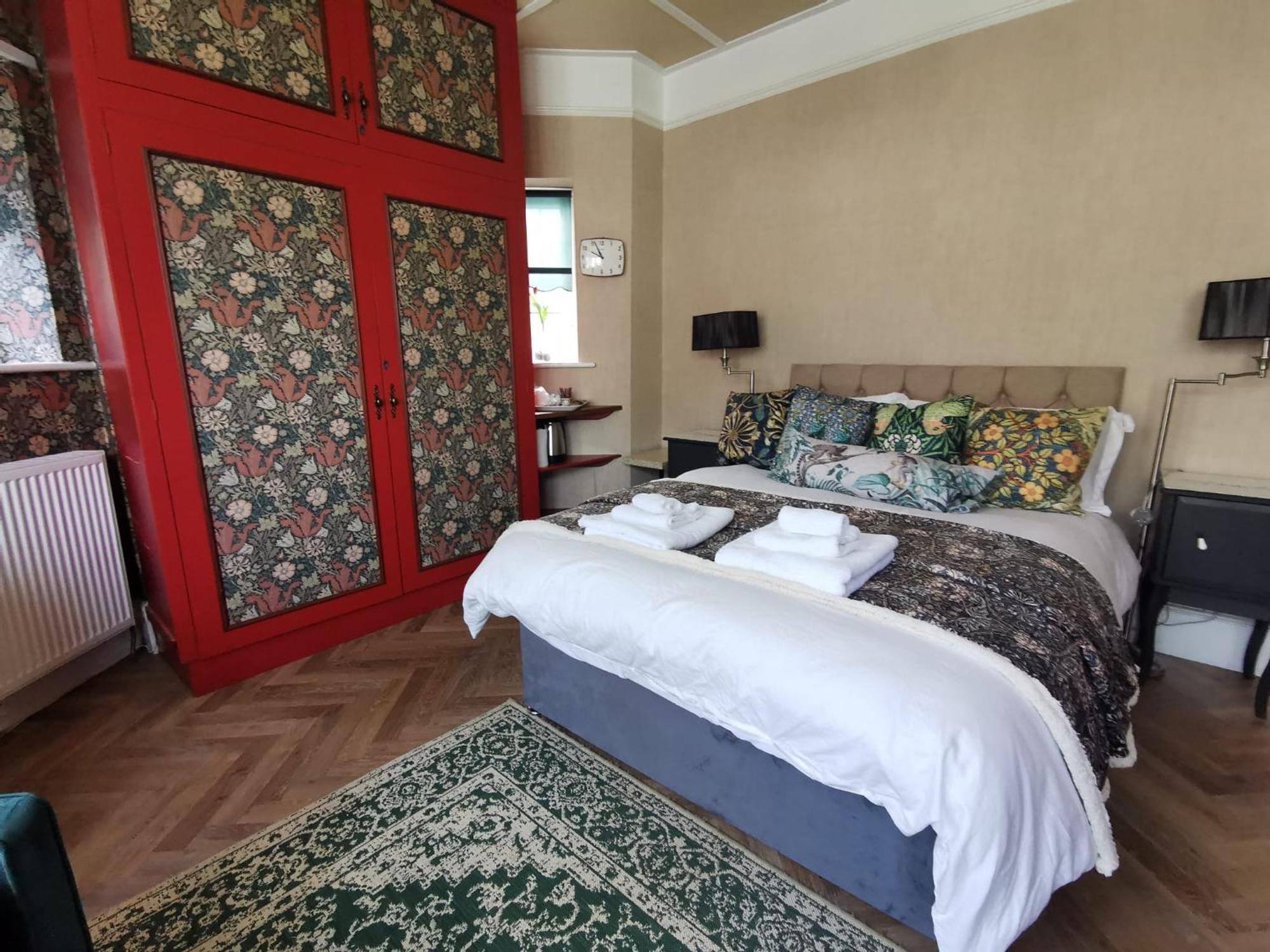 William Morris, Spacious Ground Floor Lux Double Bedroom Bexhill-on-Sea Екстериор снимка