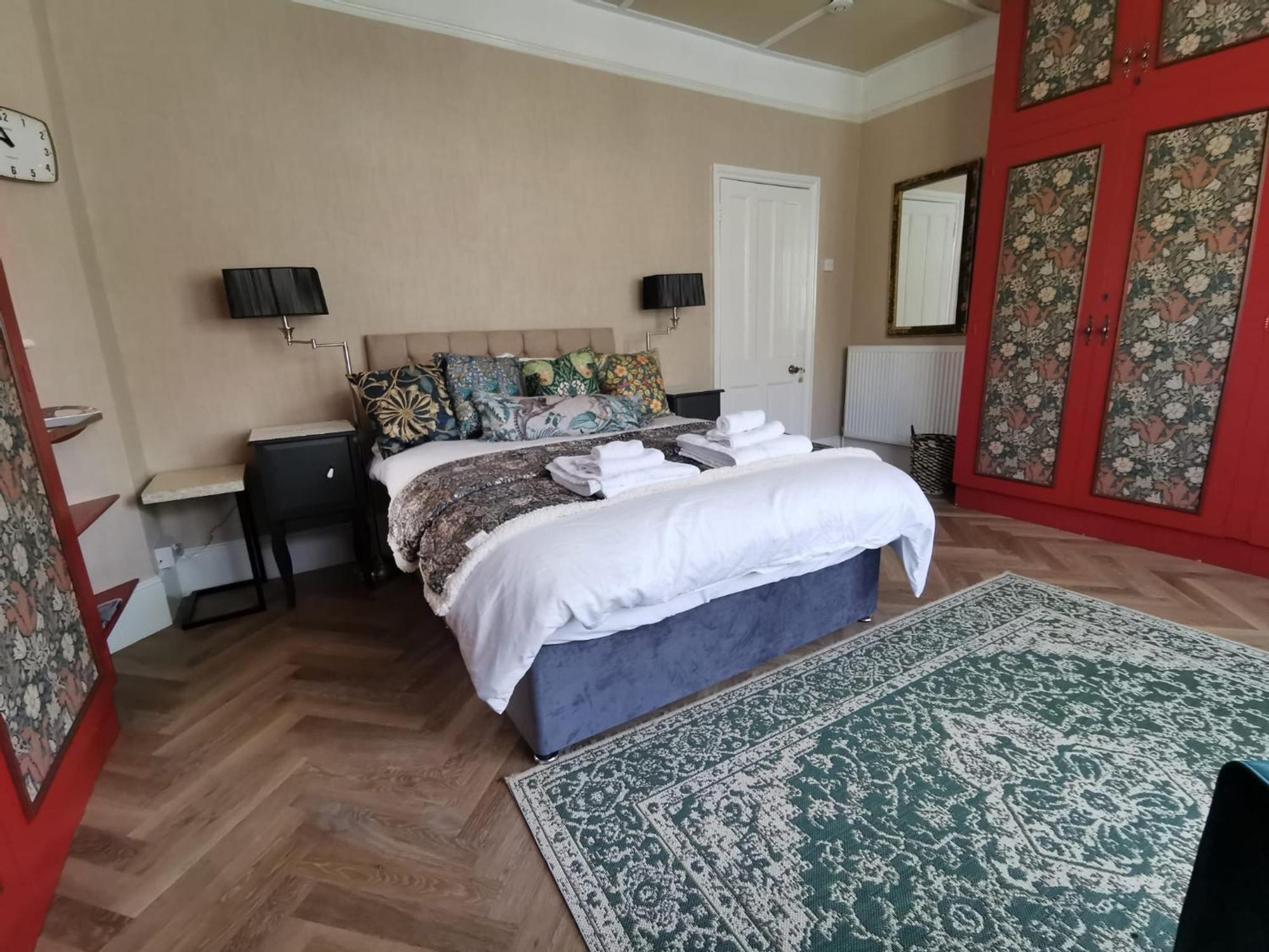 William Morris, Spacious Ground Floor Lux Double Bedroom Bexhill-on-Sea Екстериор снимка
